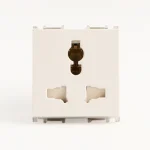 بريزة ثلاثية-13 امبير-أبيض-تيا-باناسونيك صادق السويدي