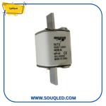 فيوز كهربائي ماركة سيلفا بقيمة 400 أمبير، يستخدم لحماية الدوائر الكهربائية ذات الأحمال الثقيلة من التيار الزائد والقصور.